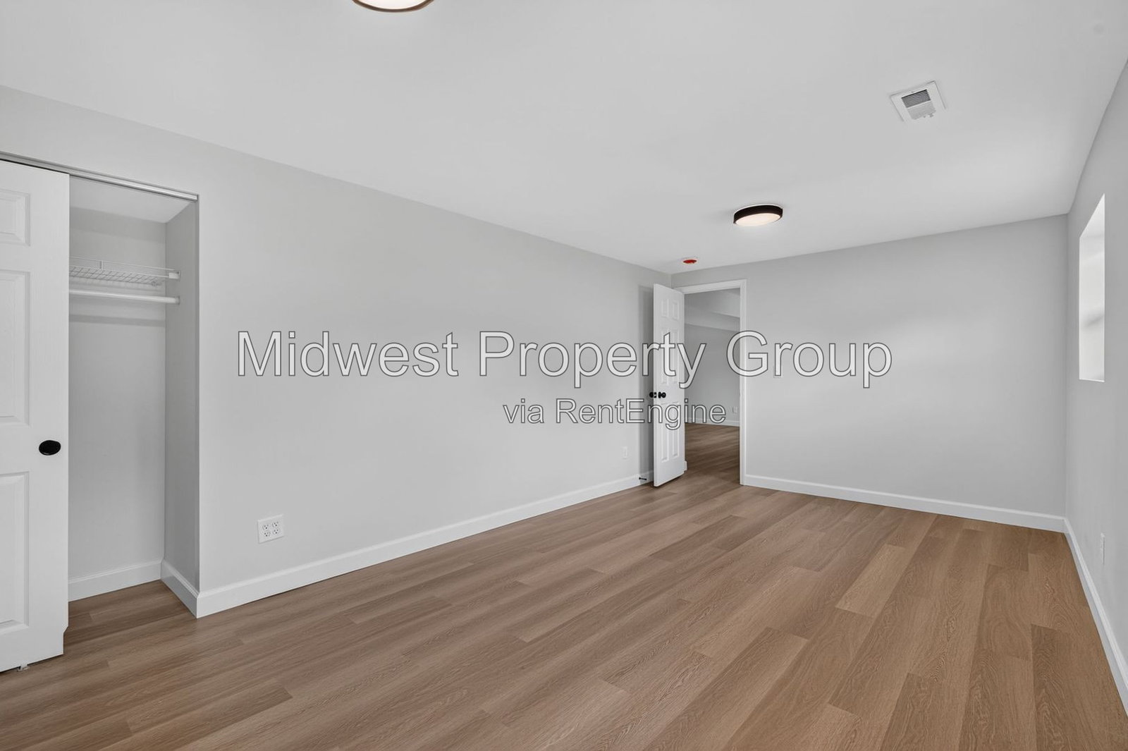 Gallery Image 33