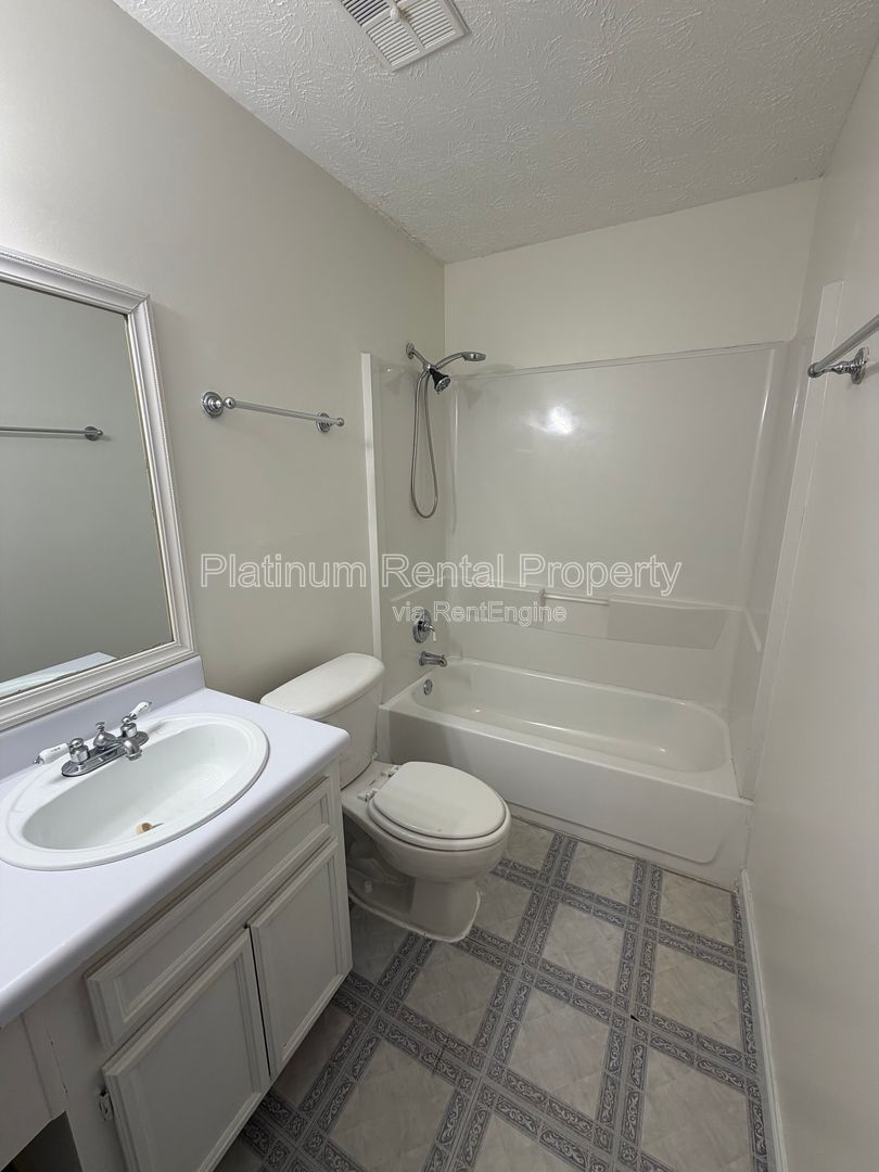 Gallery Image 18