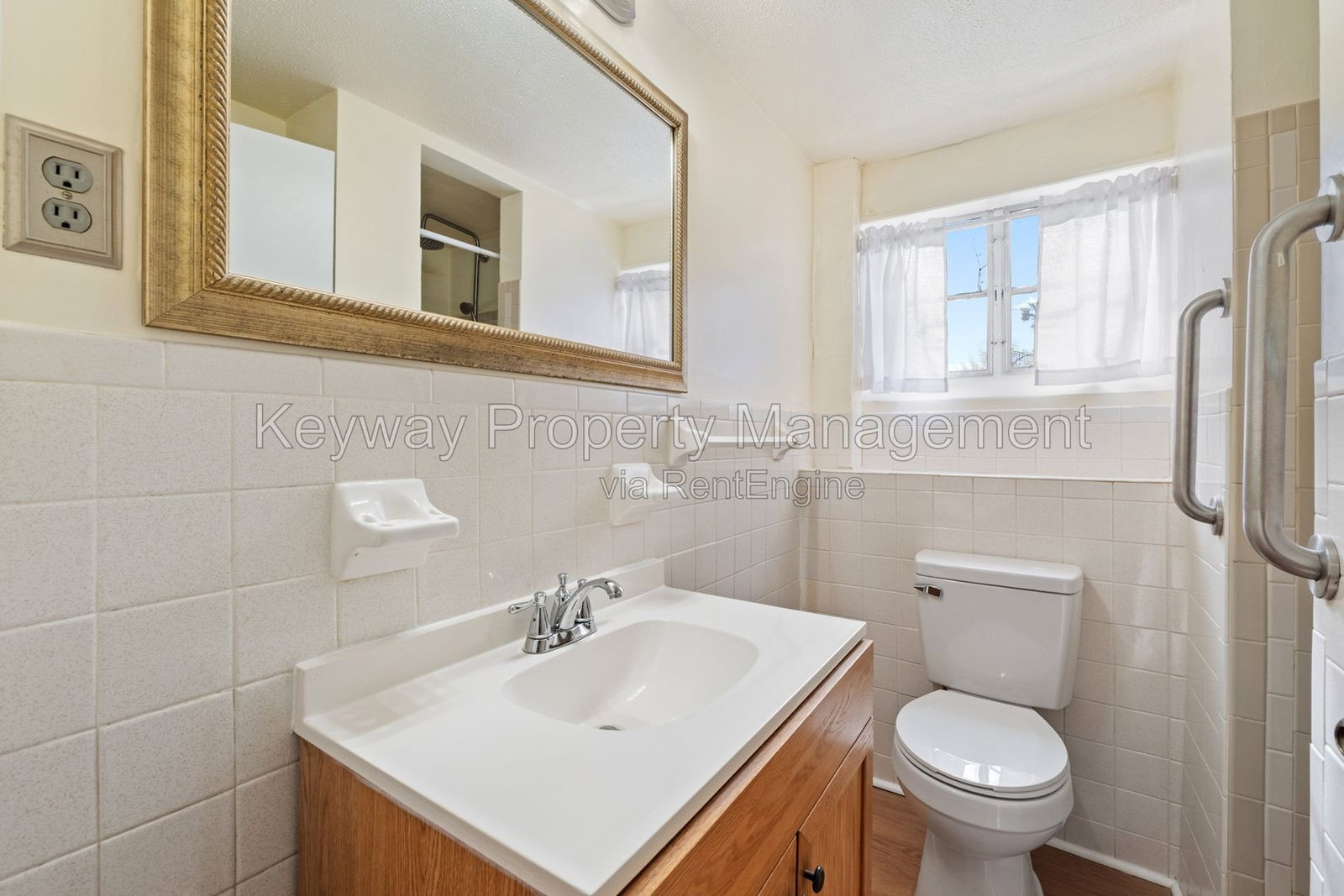 Gallery Image 19