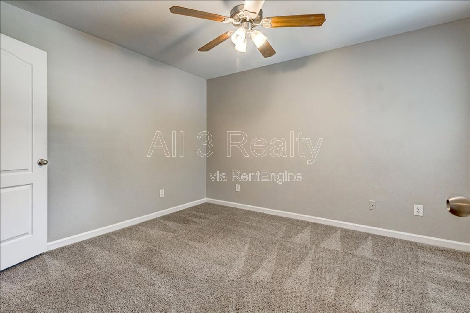 Gallery Image 32