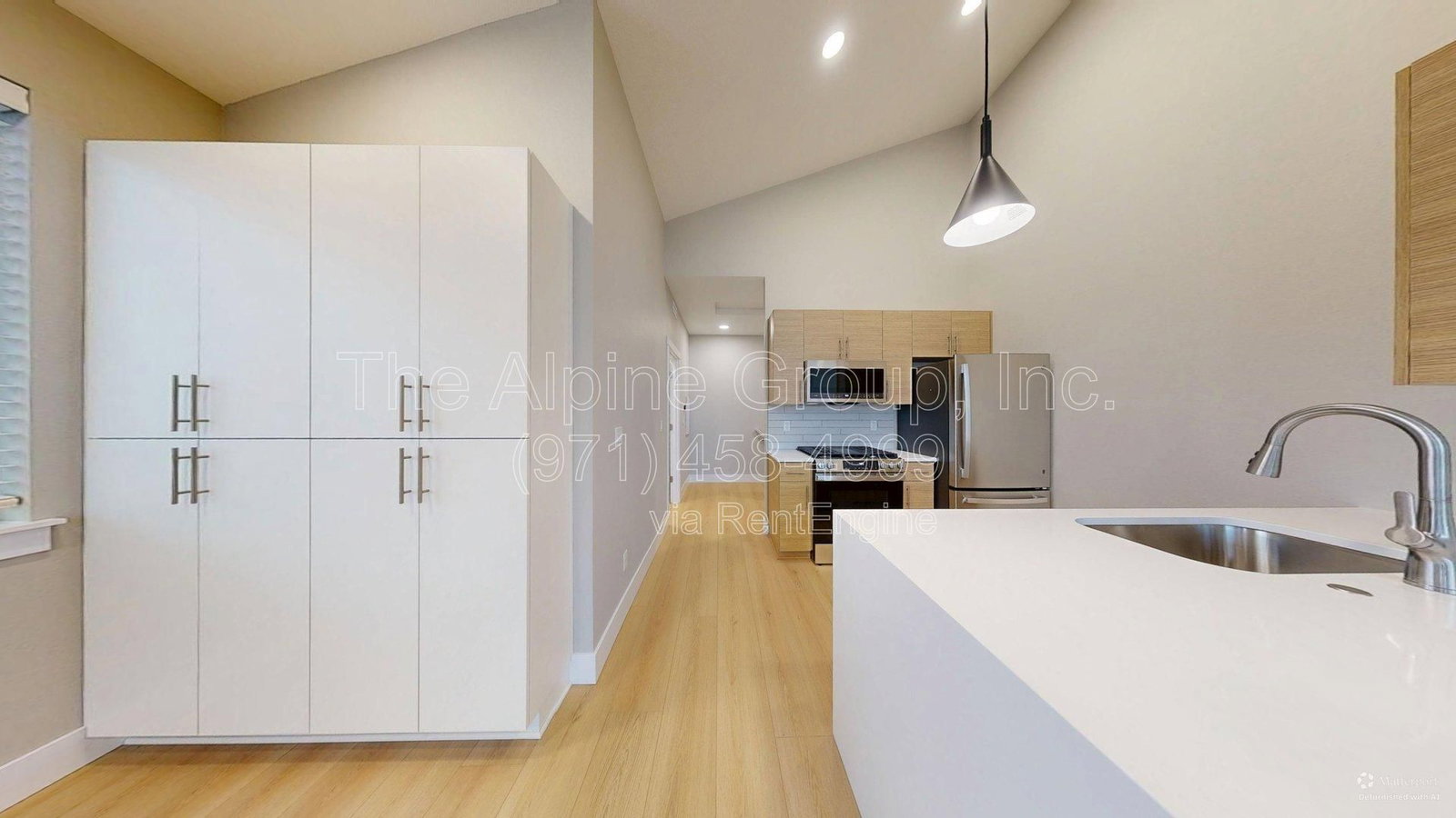 Gallery Image 0