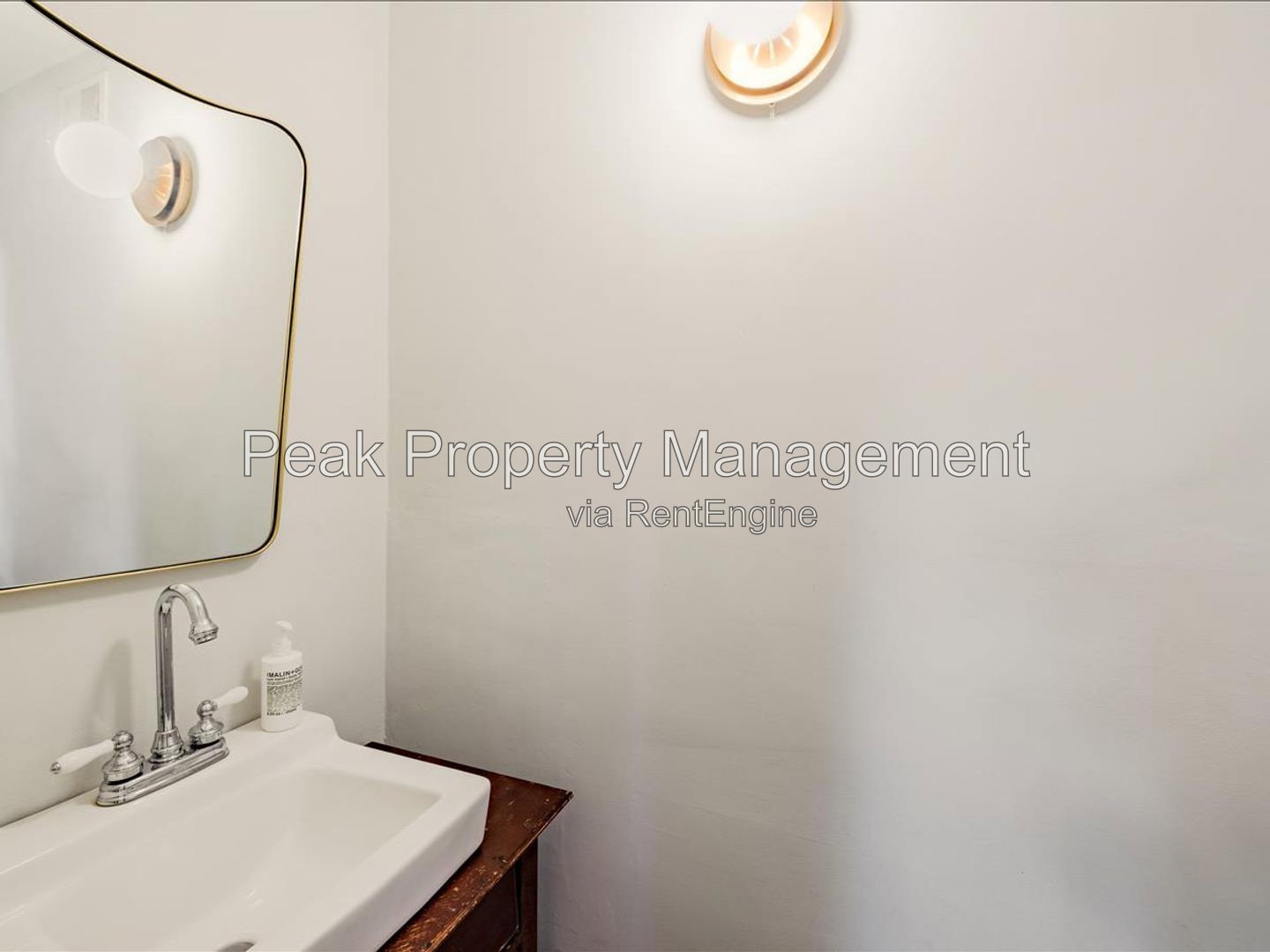 Gallery Image 19
