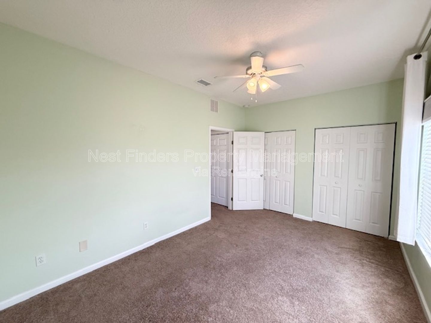 Gallery Image 16