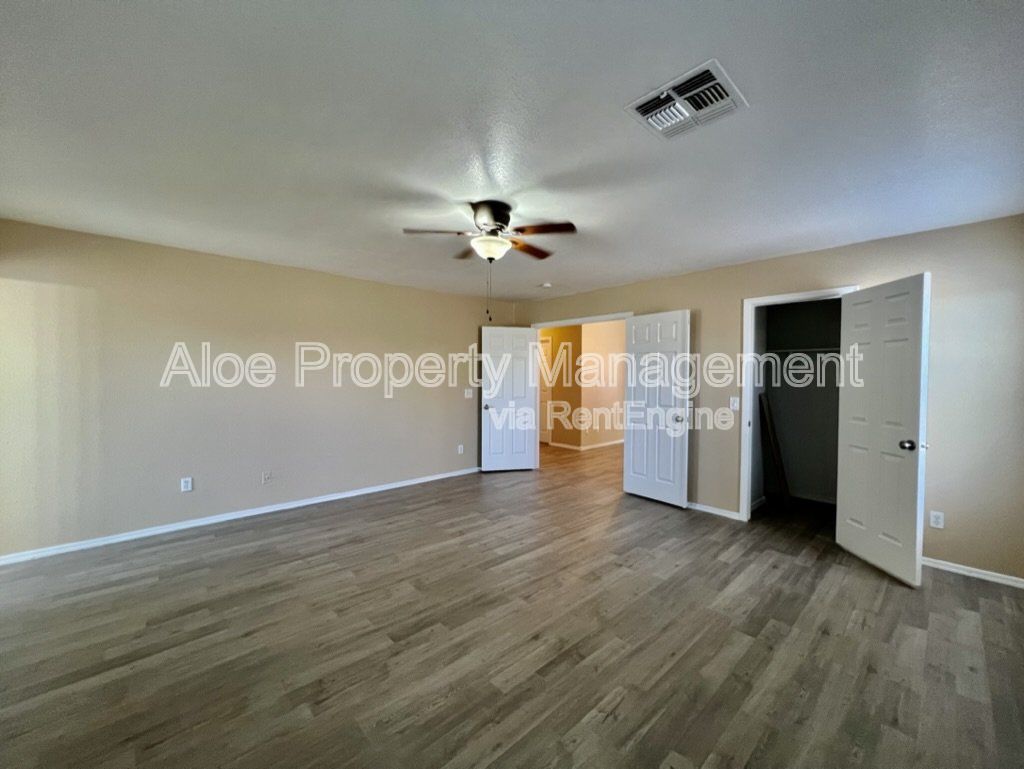 Gallery Image 20