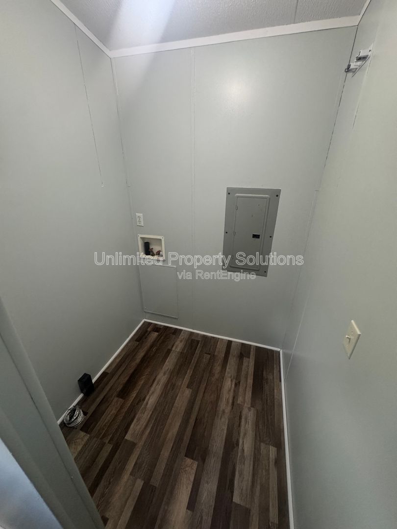 Gallery Image 19