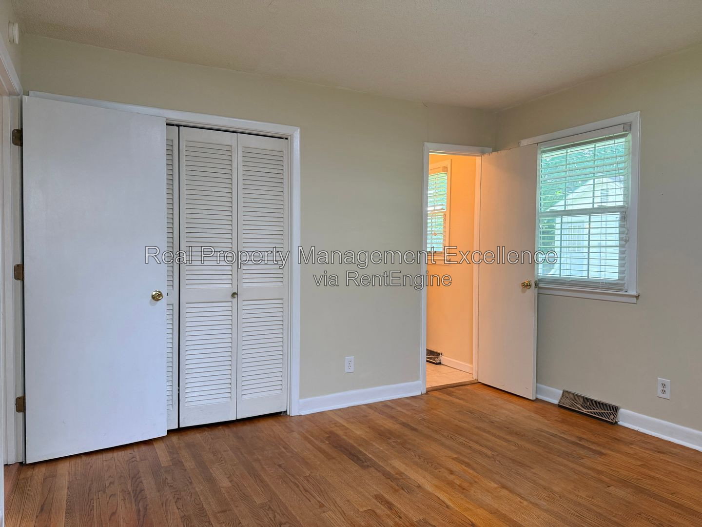 Gallery Image 28