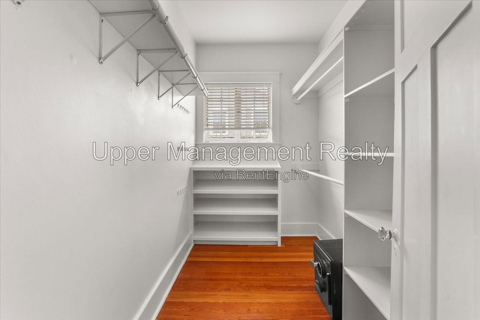 Gallery Image 19