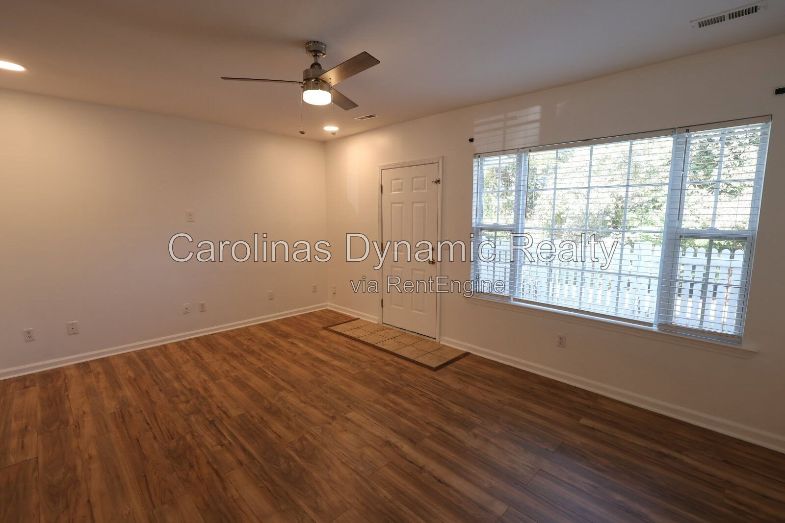 Gallery Image 17