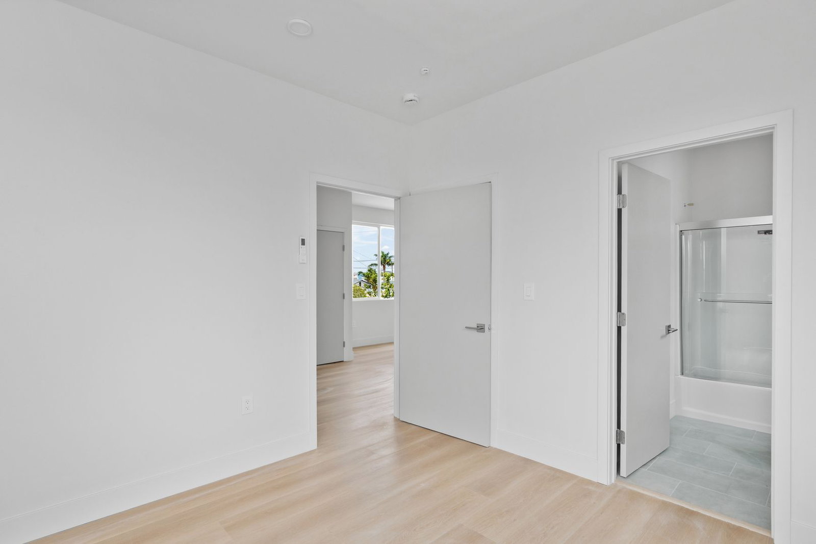 Gallery Image 13