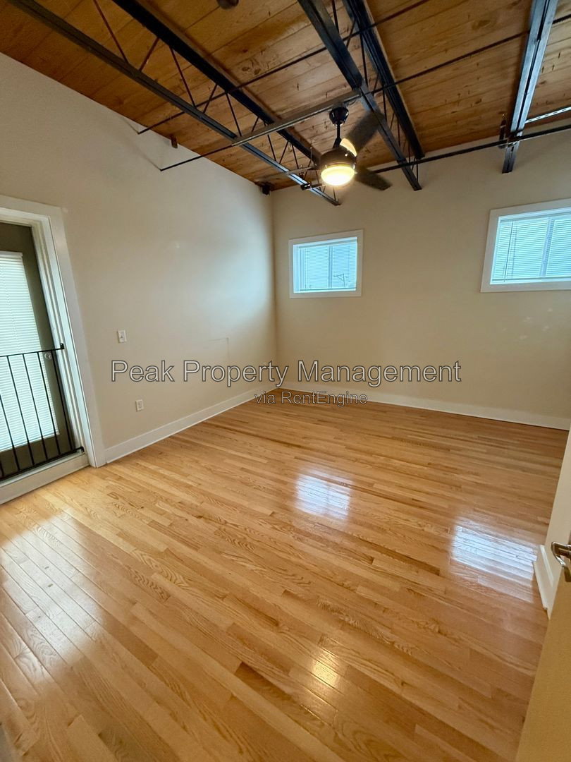 Gallery Image 7