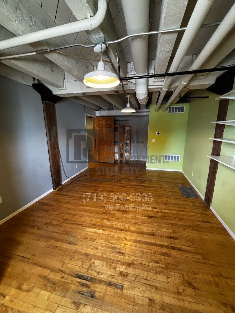 Gallery Image 11
