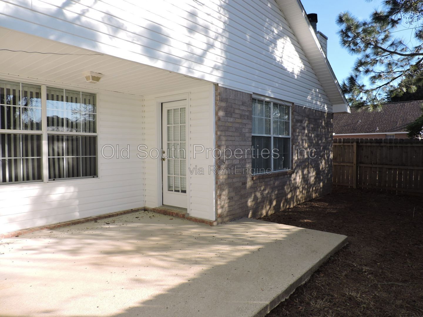 Gallery Image 13