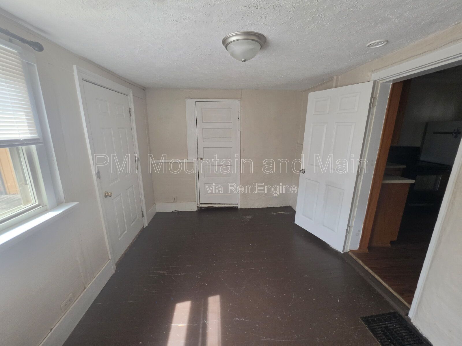 Gallery Image 20