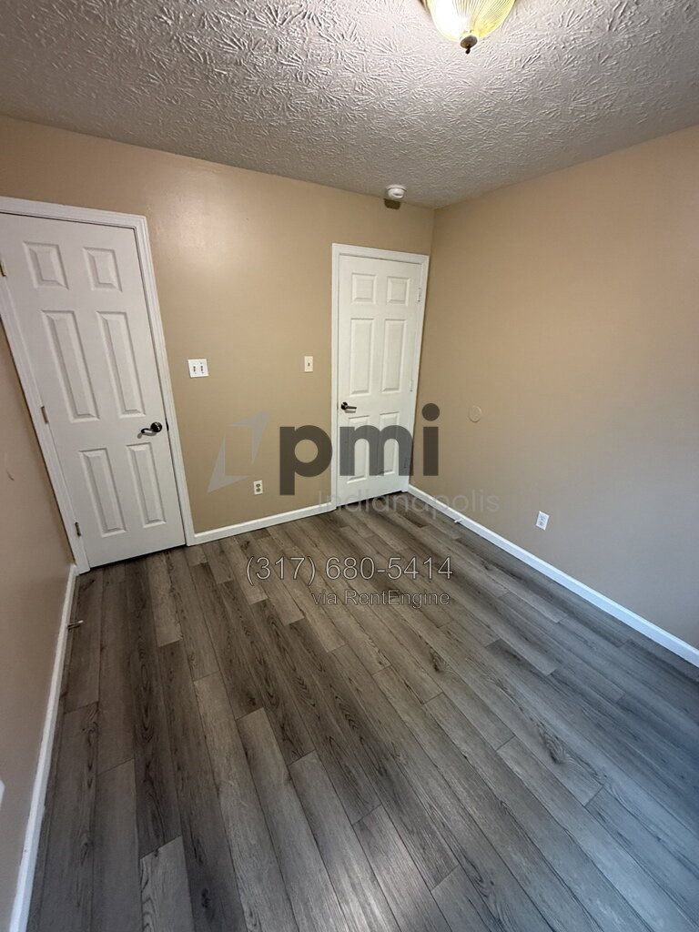 Gallery Image 22