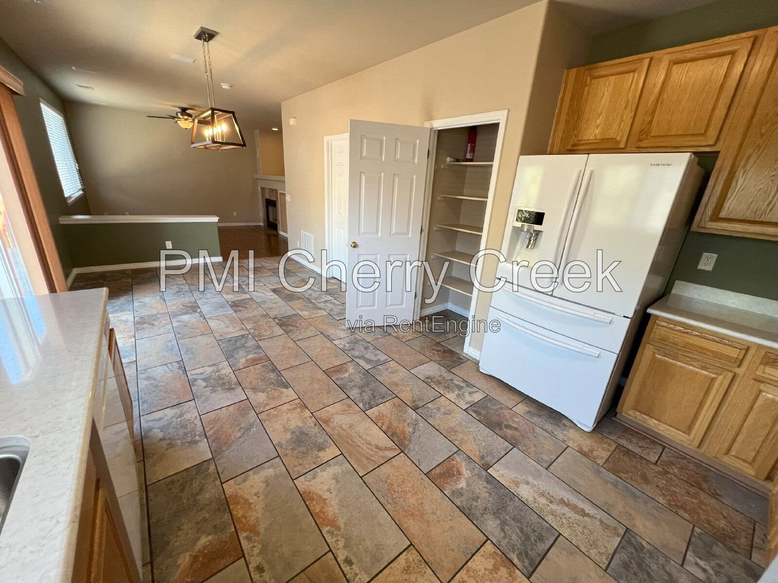 Gallery Image 17