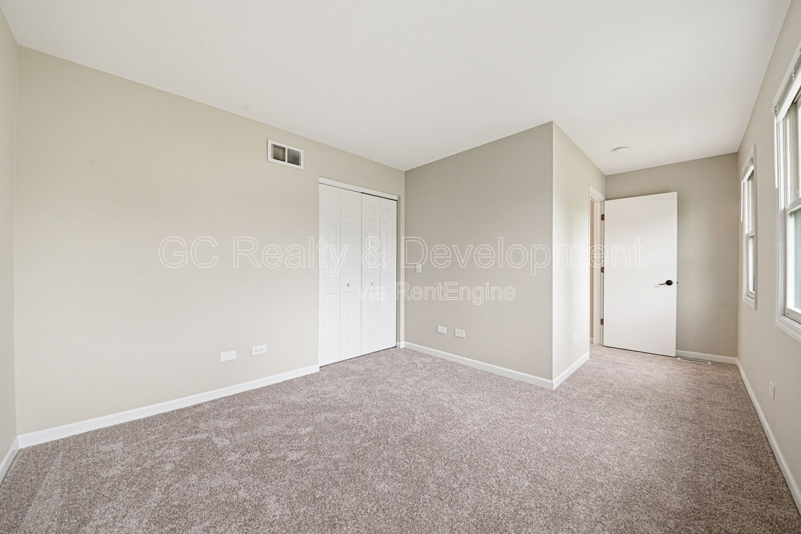 Gallery Image 16