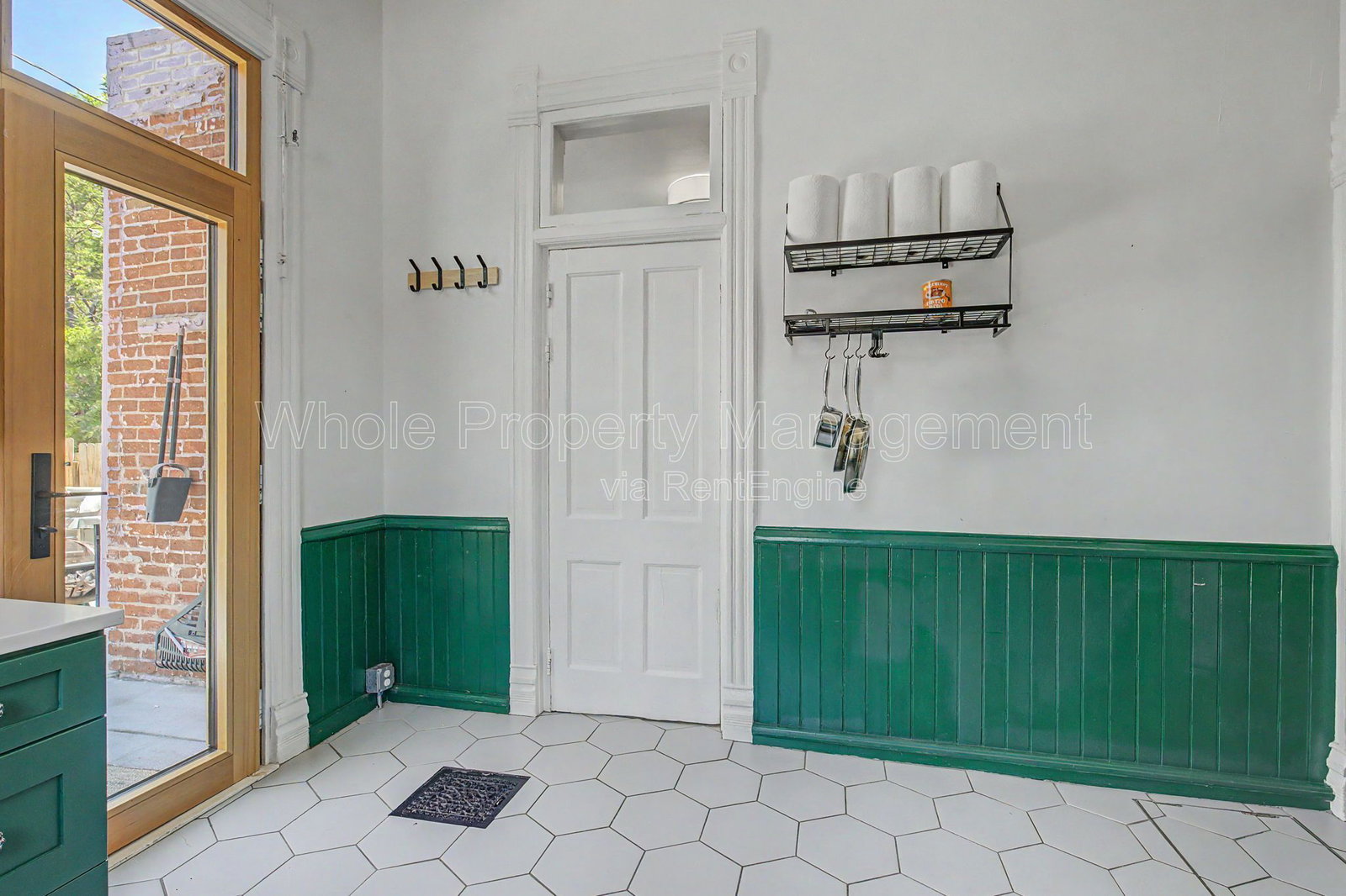 Gallery Image 16
