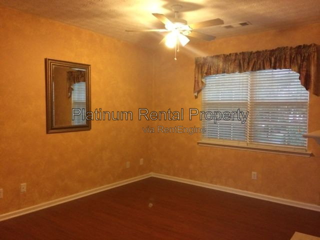 Gallery Image 20
