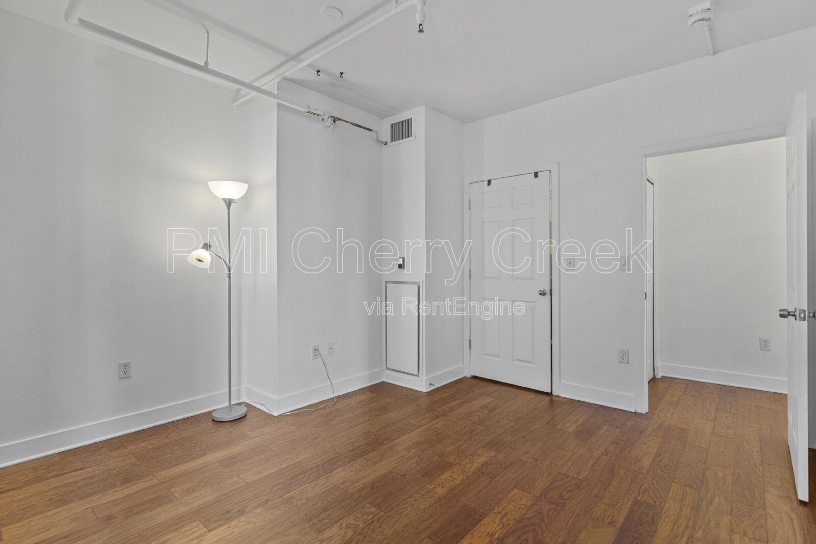 Gallery Image 14