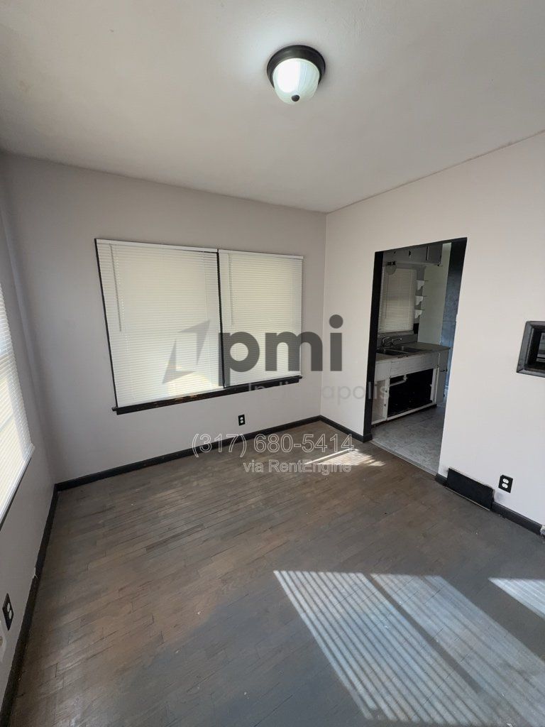 Gallery Image 14