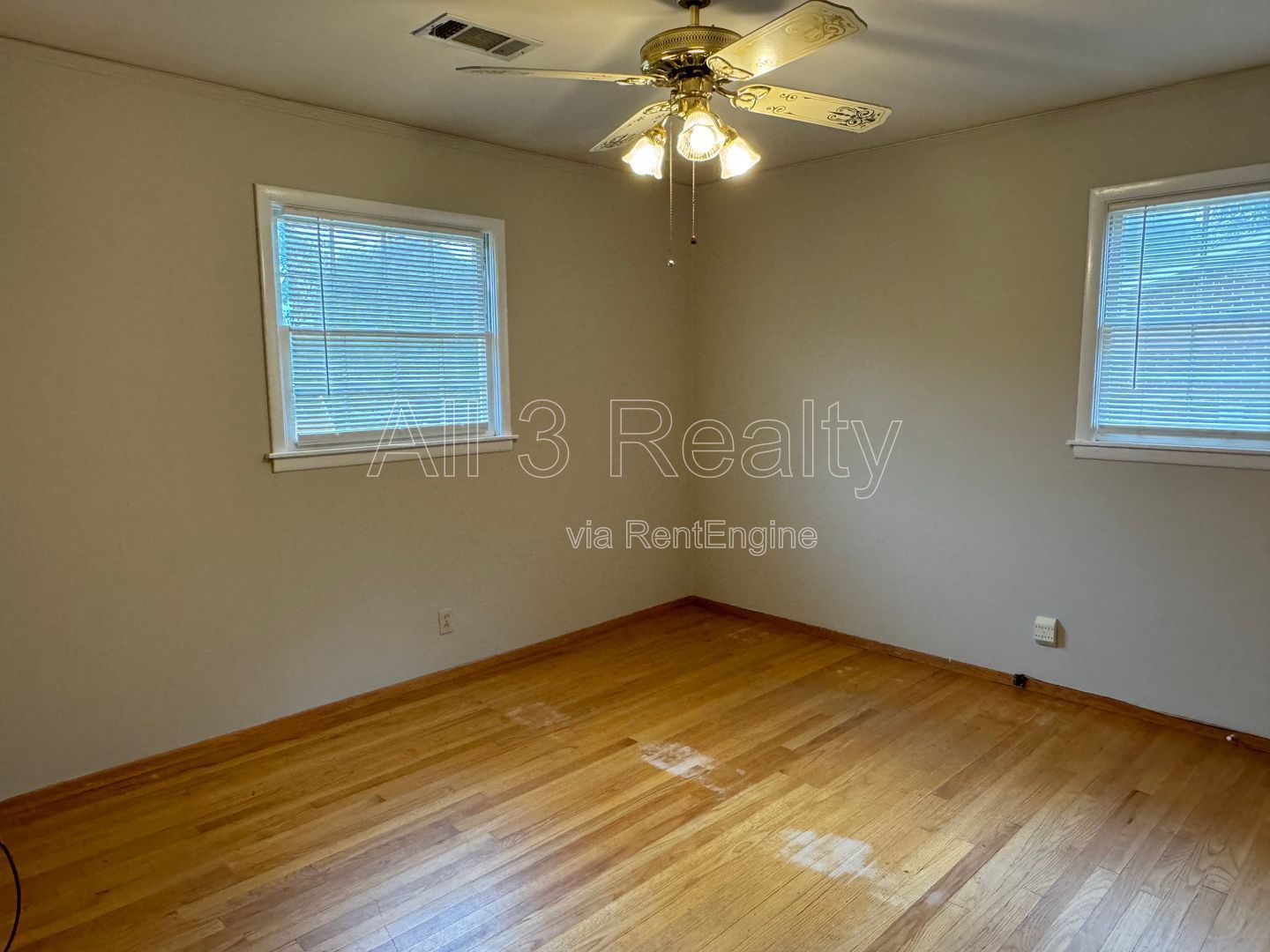 Gallery Image 20