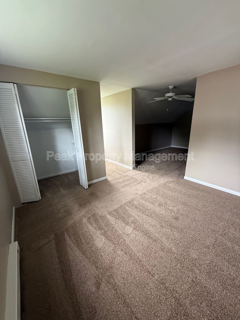 Gallery Image 16