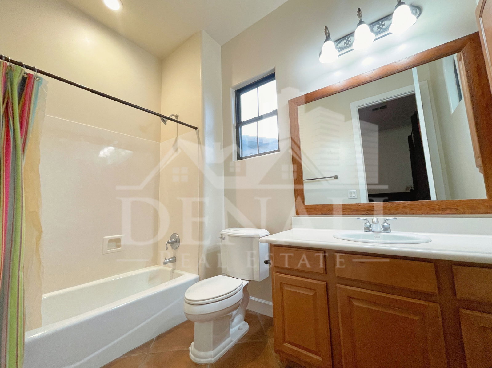 Gallery Image 38