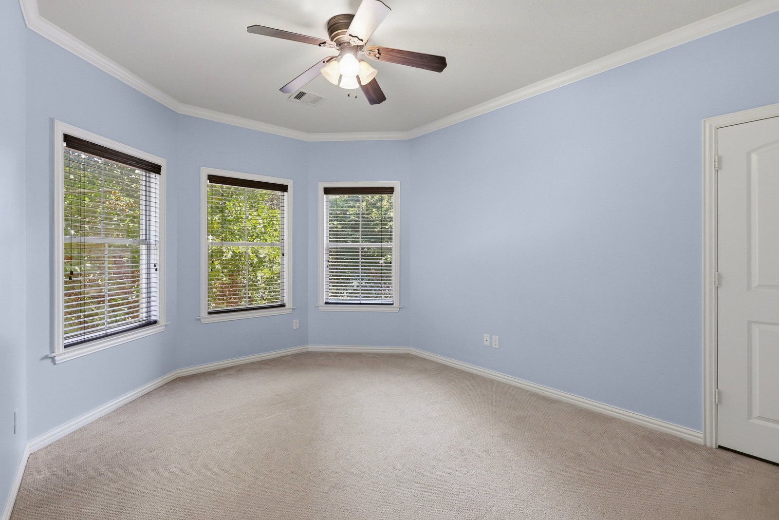 Gallery Image 27