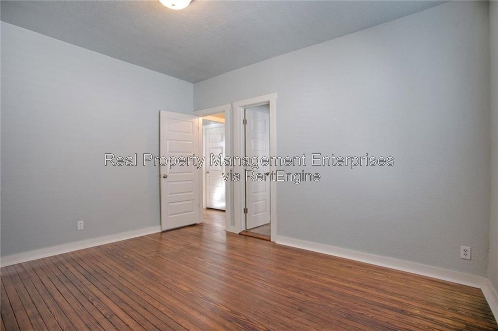 Gallery Image 14