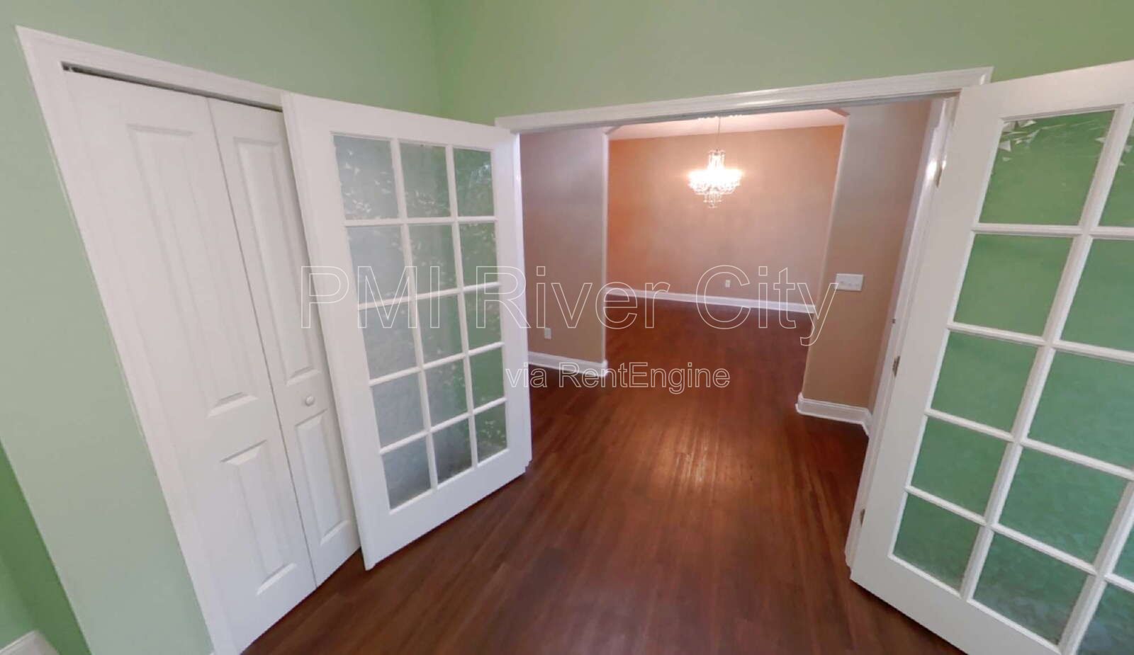 Gallery Image 17