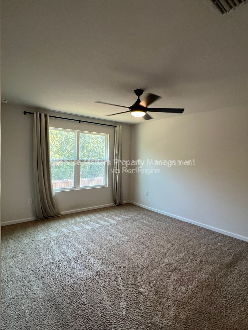 Gallery Image 21