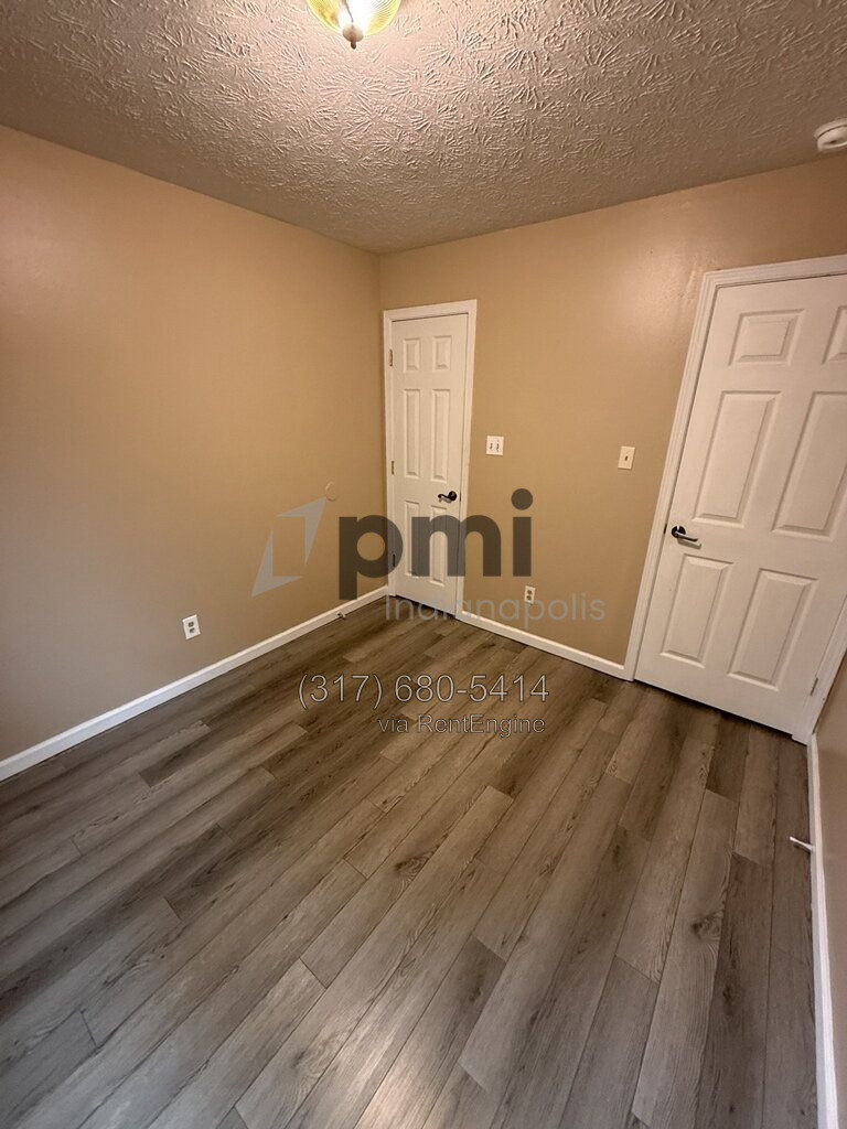 Gallery Image 21