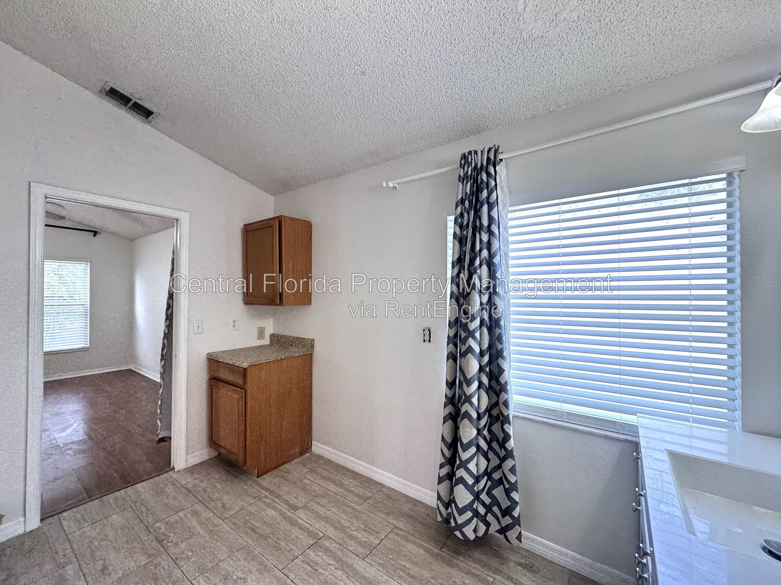 Gallery Image 22