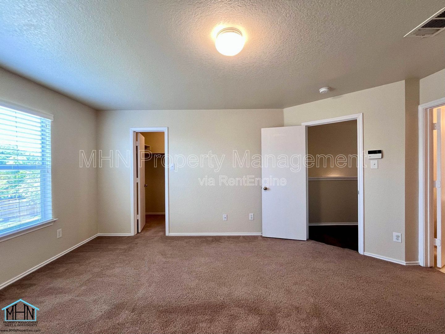 Gallery Image 18