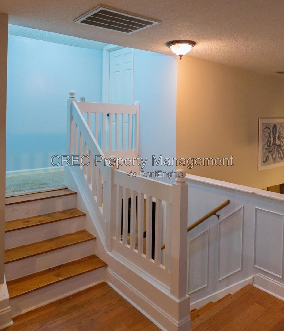 Gallery Image 19