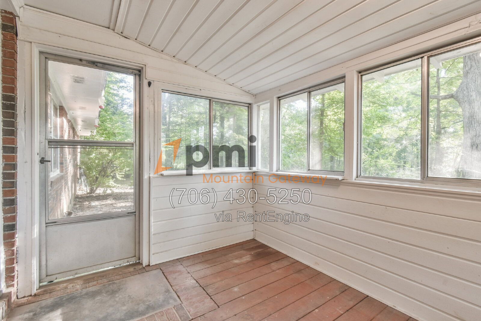 Gallery Image 17