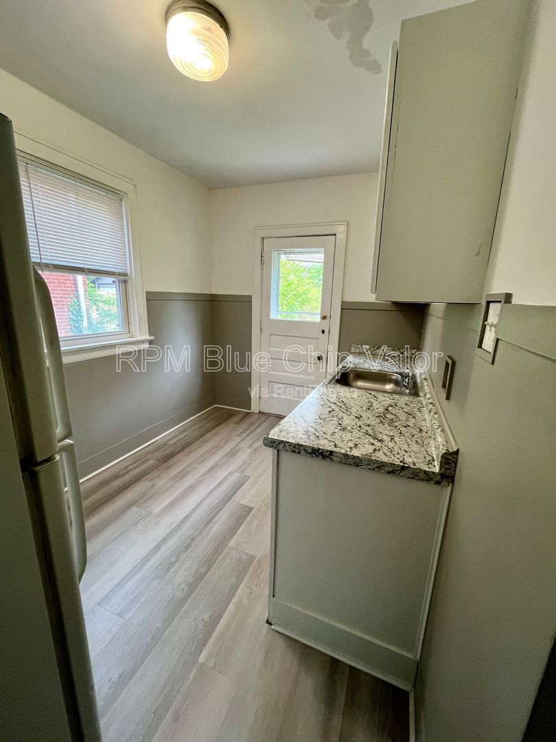 Gallery Image 9