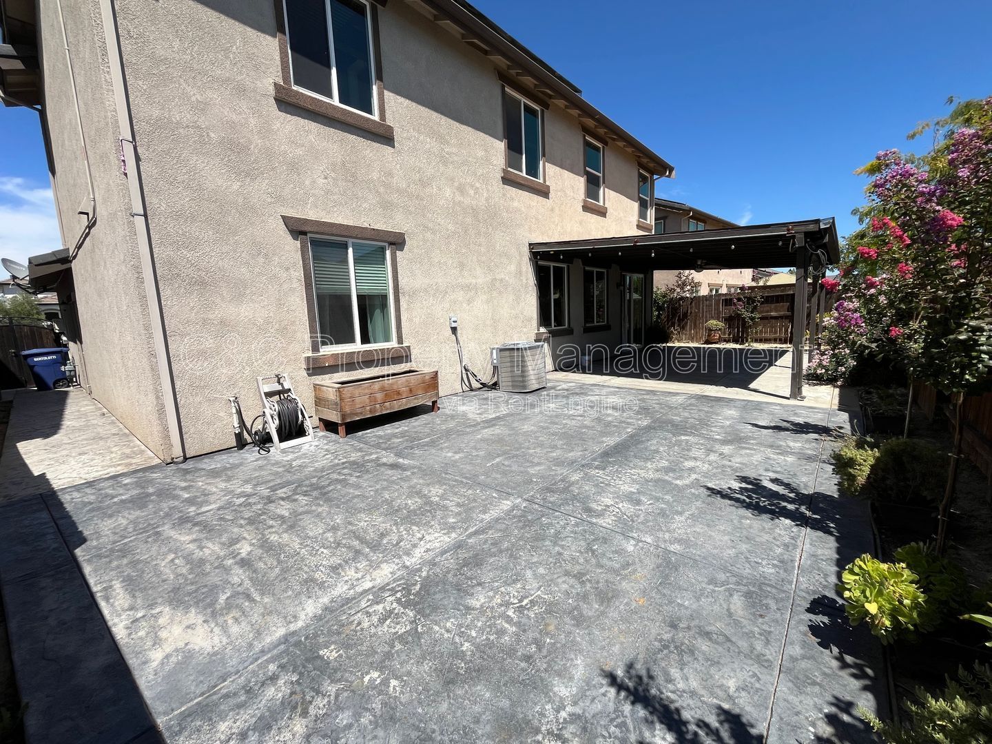 Gallery Image 17