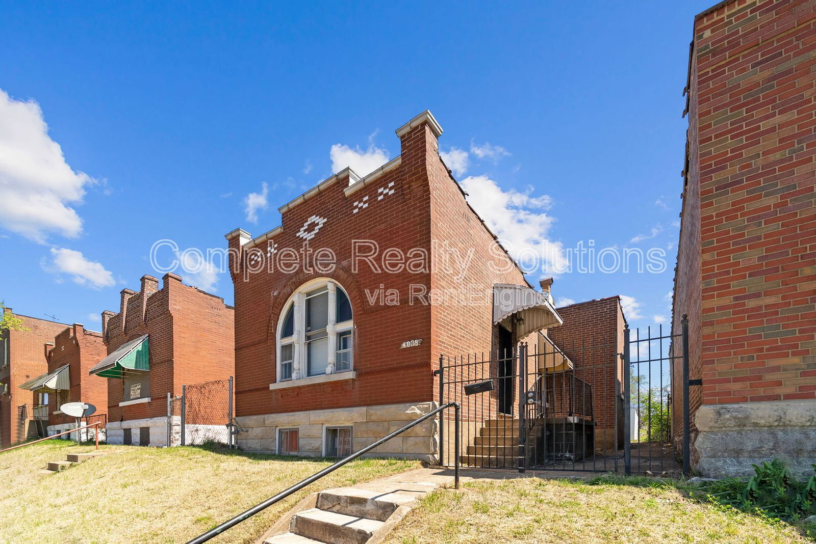 Gallery Image 0