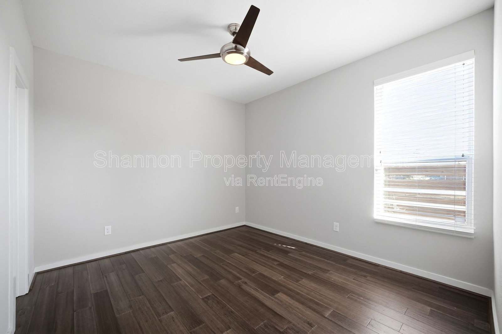 Gallery Image 36