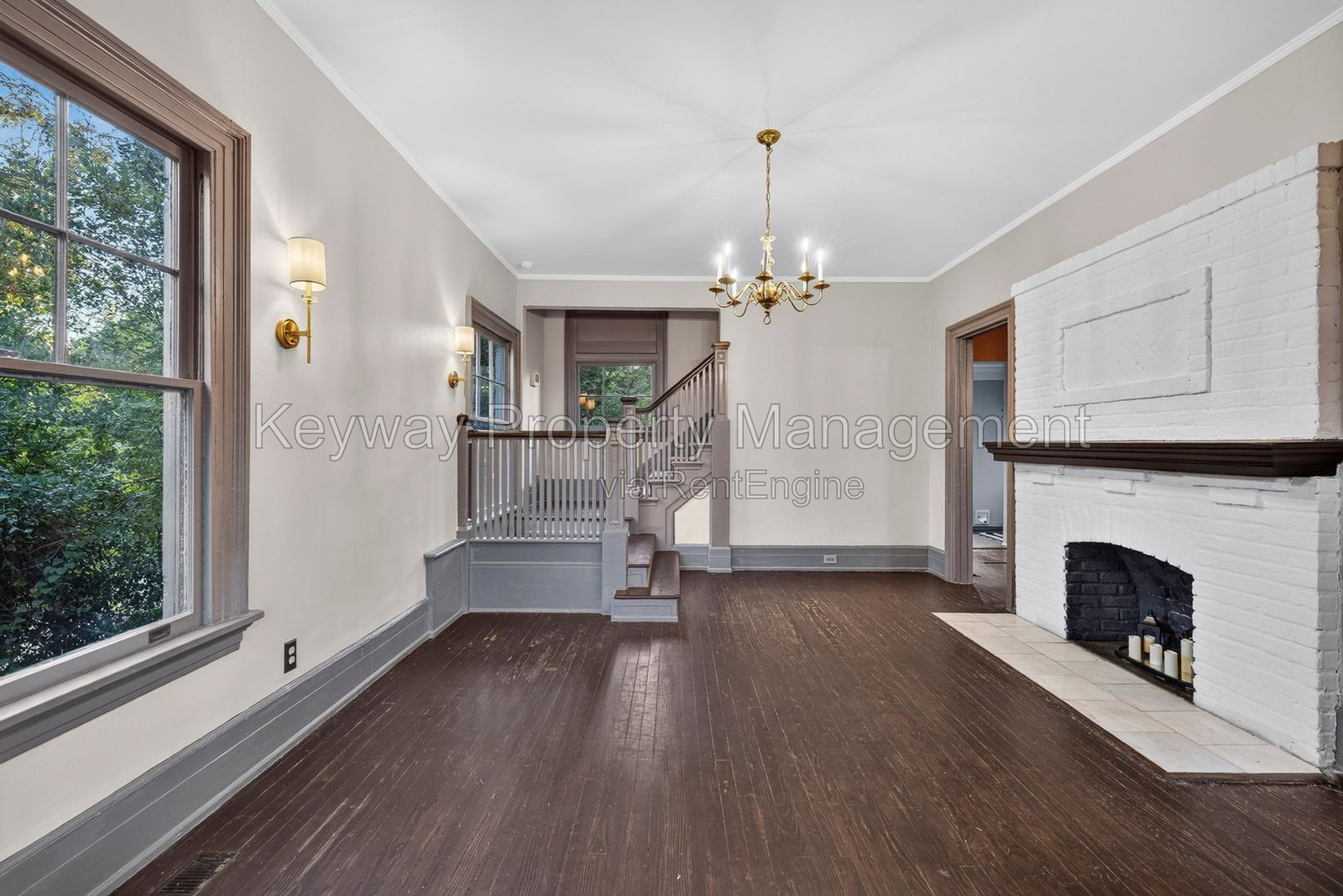 Gallery Image 13