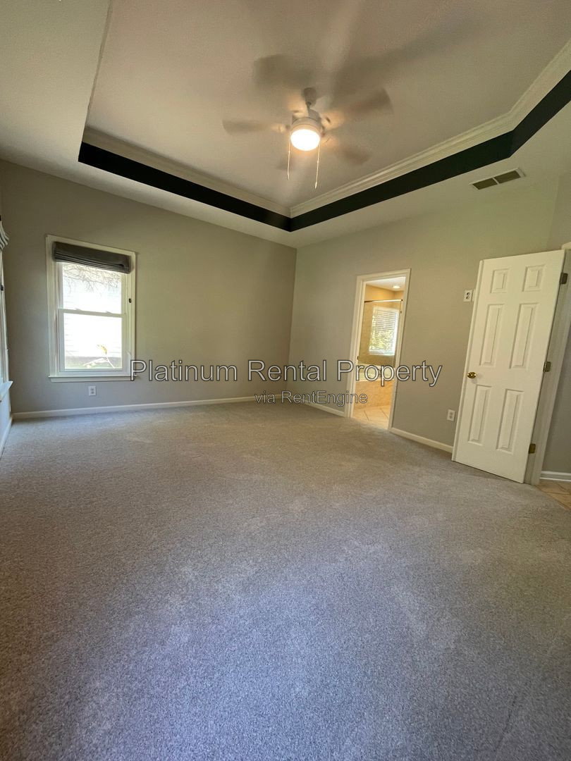 Gallery Image 58