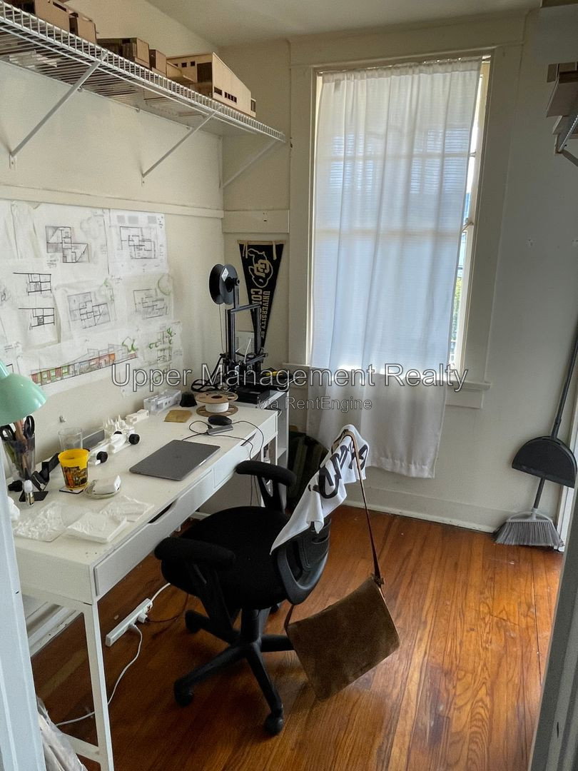 Gallery Image 6