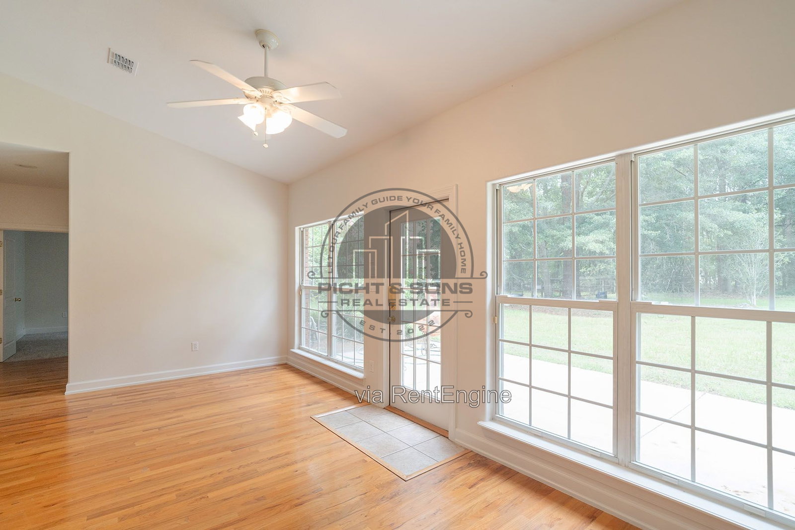 Gallery Image 16