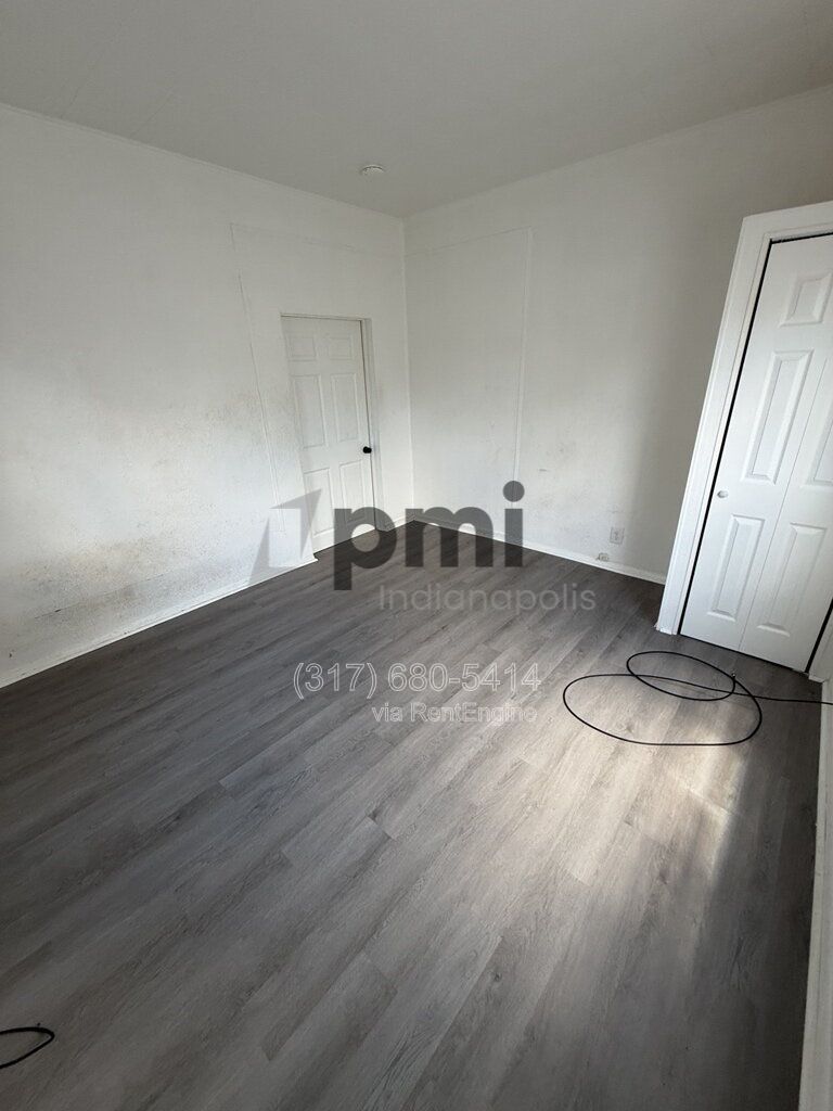 Gallery Image 22