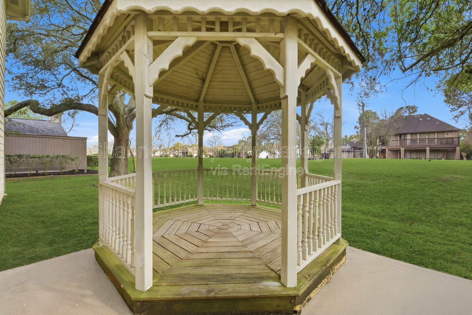 Gallery Image 18