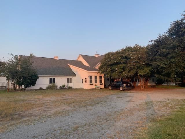 Gallery Image 0