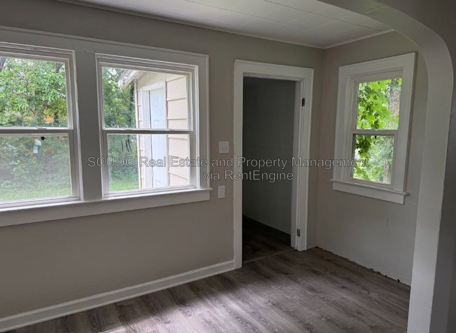 Gallery Image 8