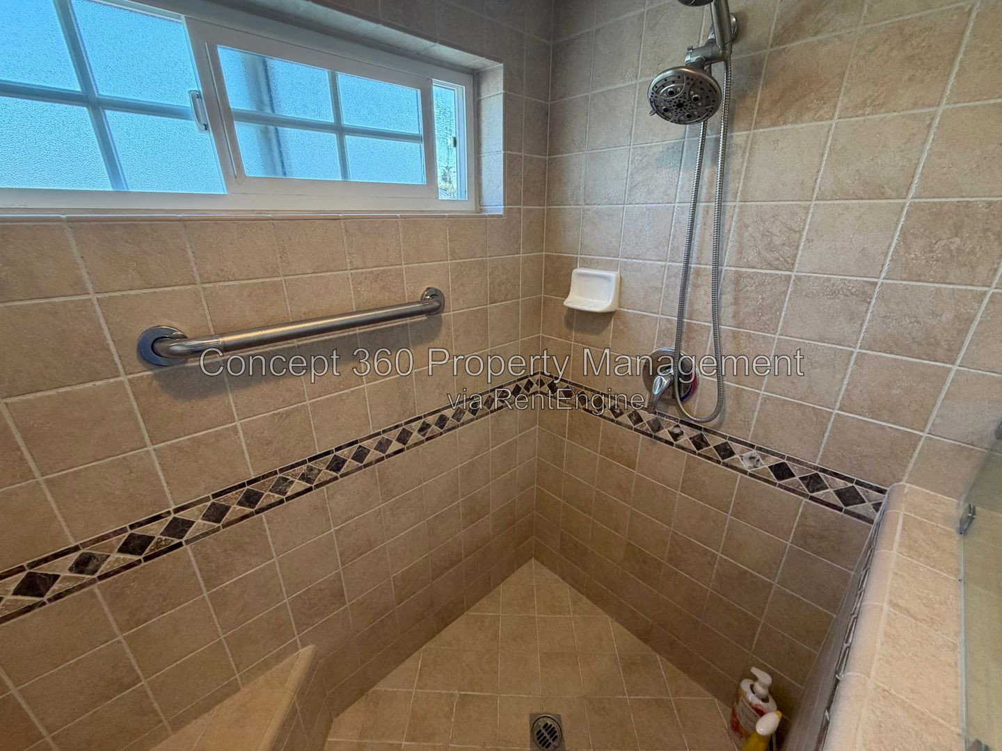 Gallery Image 66