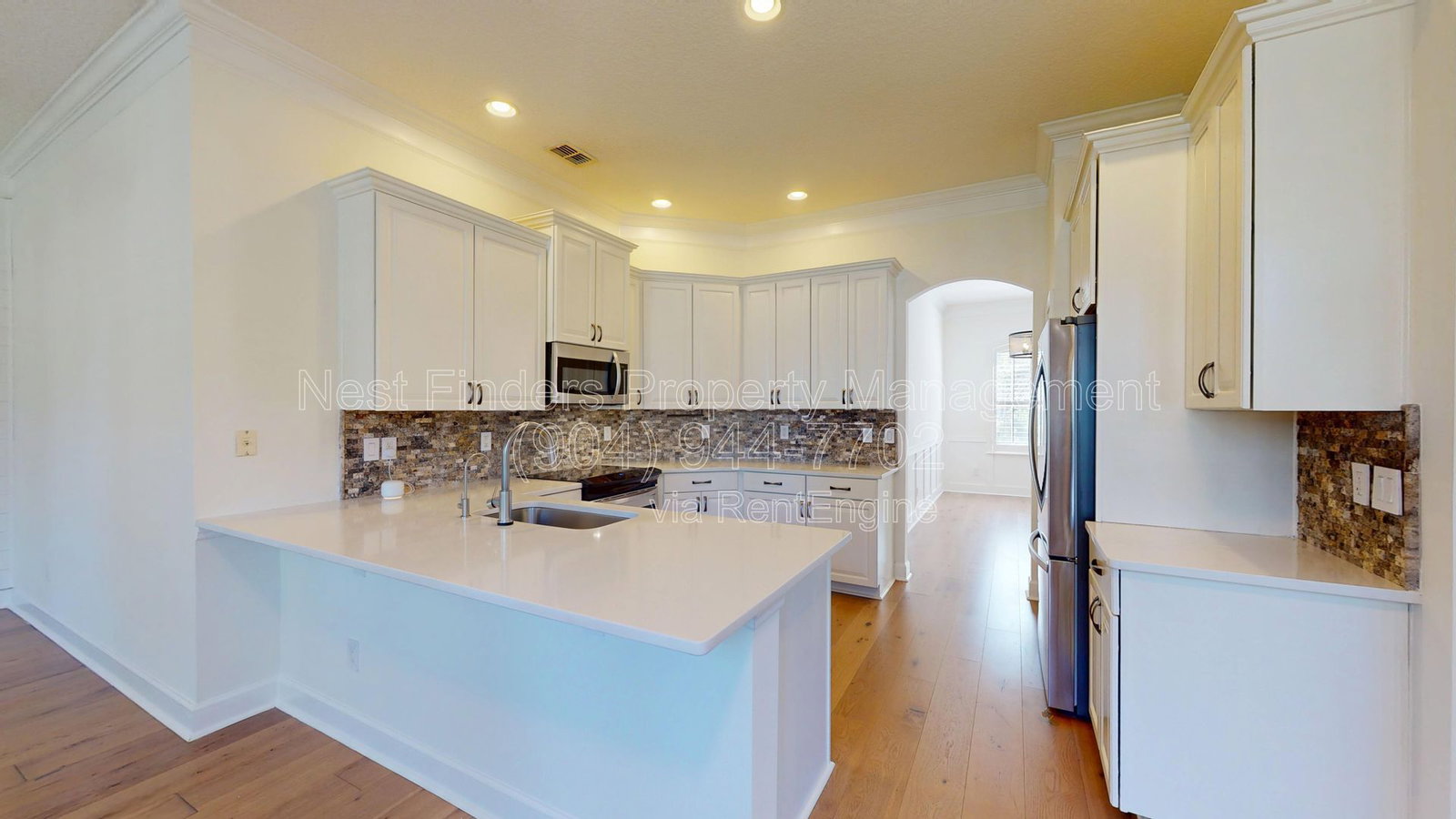 Gallery Image 13